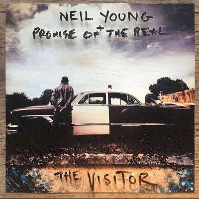 Young, Neil & The Promise Of The Real : The Visitor (CD)