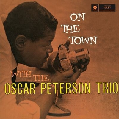 Peterson, Oscar Trio : On The Town (LP)