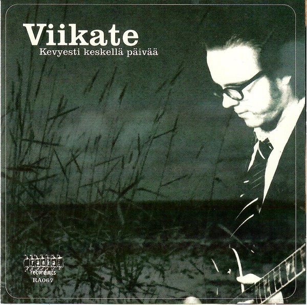 Viikate : Kevyesti keskellä päivää (10") purple vinyl