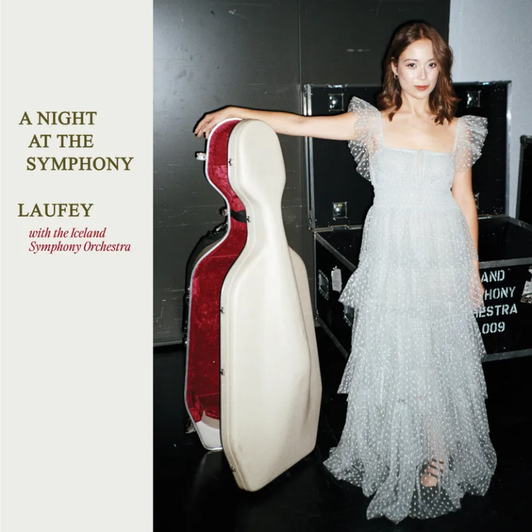 Laufey : A Night At The Symphony (2-LP) RSD 24