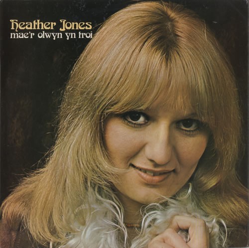 Jones, Heather : Mae'r olwyn yn troi (LP)