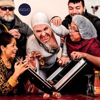 Kuolio : Kukaan ei välitä susta (LP)